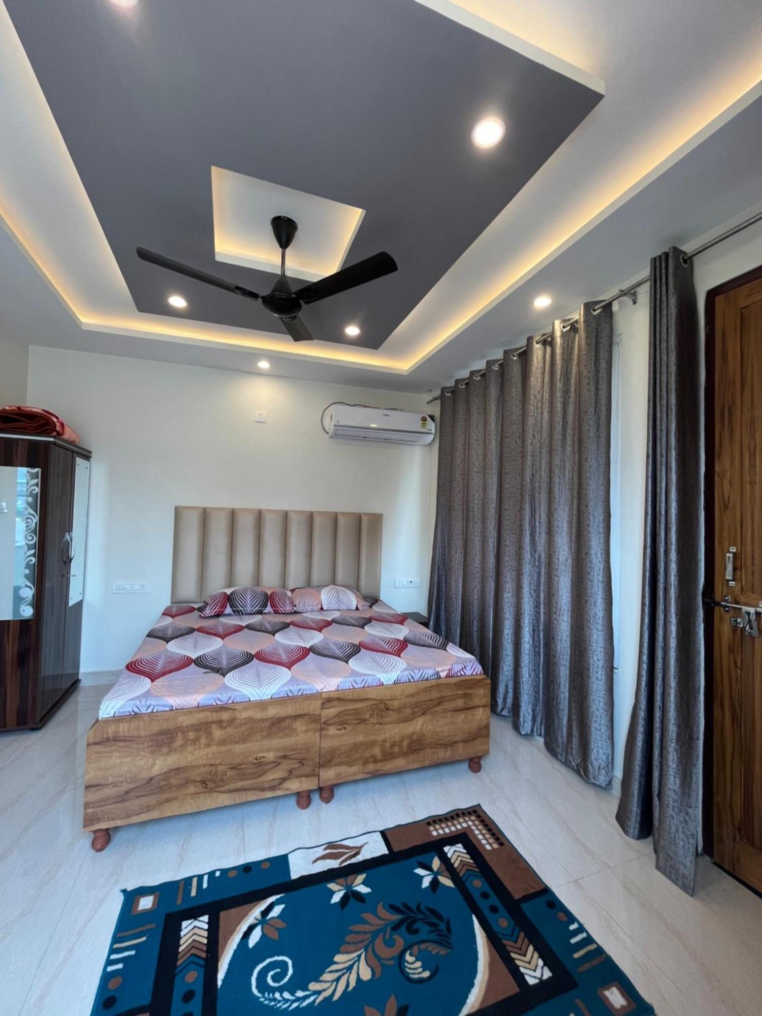 Anjali Home Stay Rishikesh Bagian luar foto