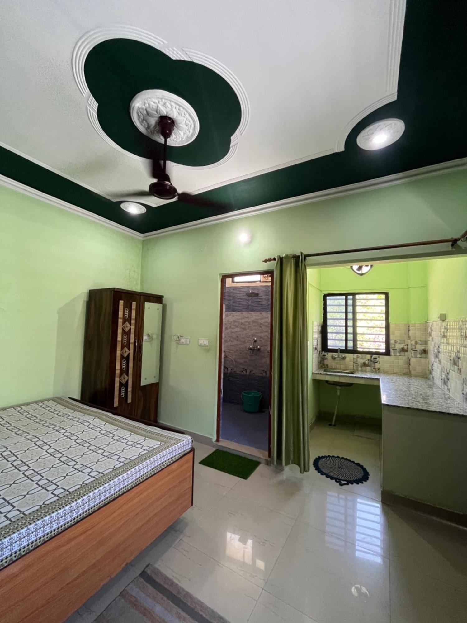 Anjali Home Stay Rishikesh Bagian luar foto