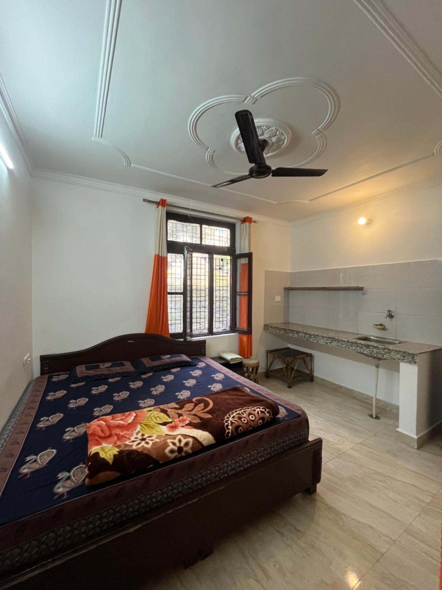Anjali Home Stay Rishikesh Bagian luar foto