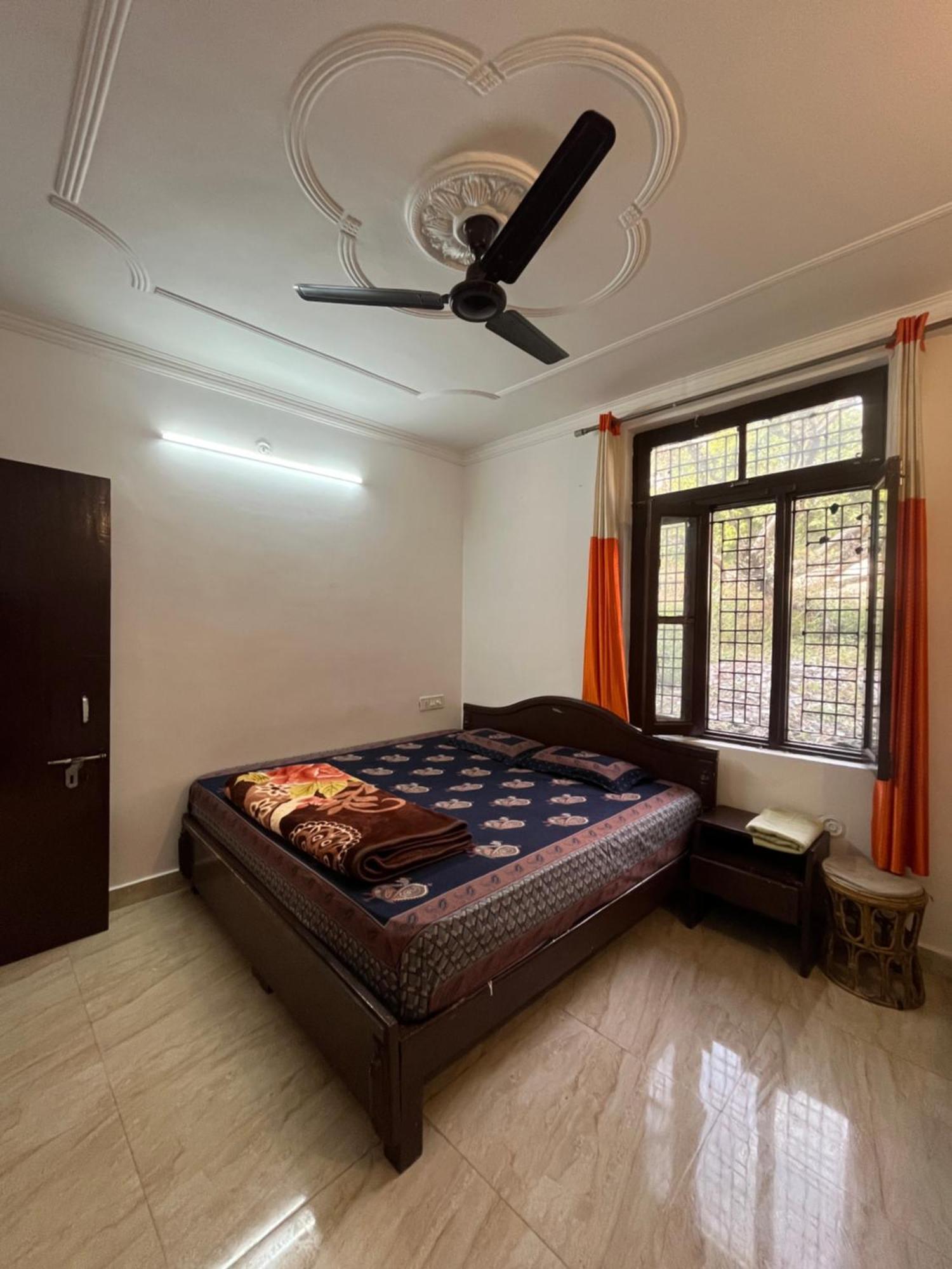 Anjali Home Stay Rishikesh Bagian luar foto