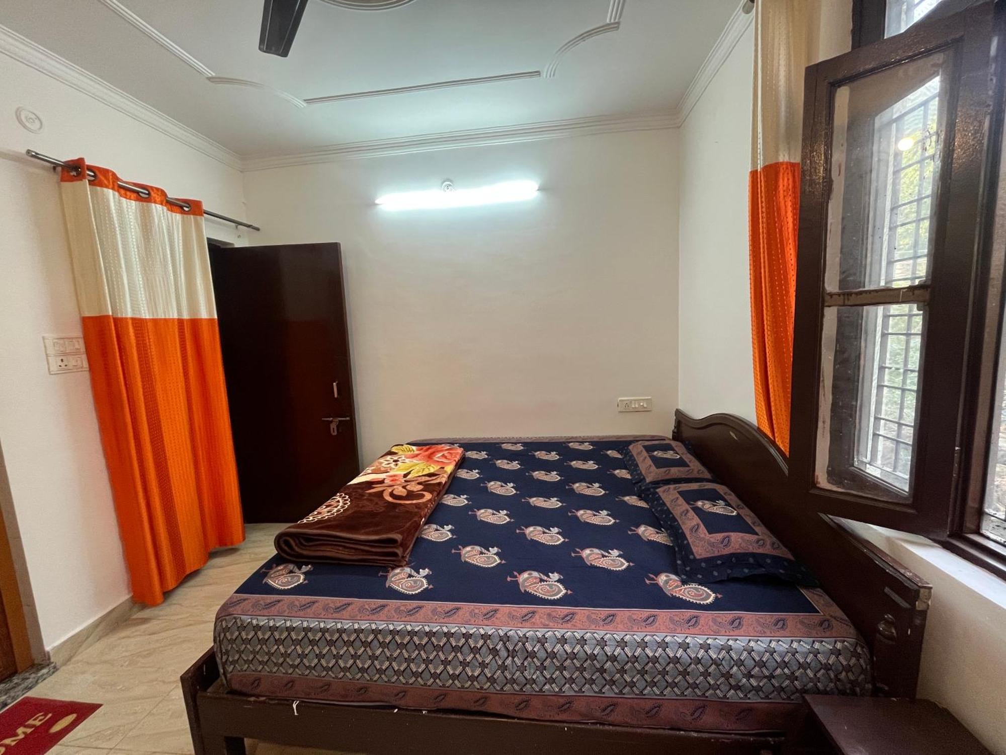 Anjali Home Stay Rishikesh Bagian luar foto